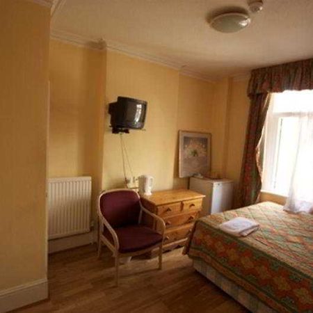 Camelot House Hotel Londra Dış mekan fotoğraf