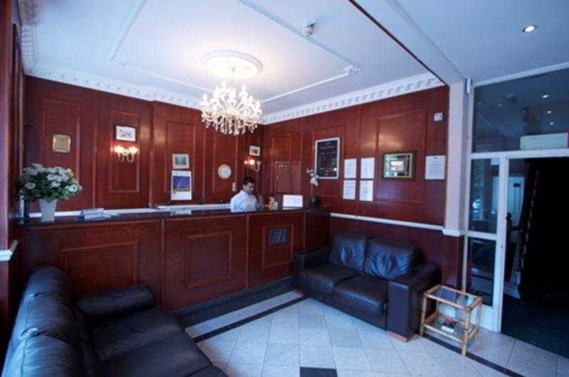 Camelot House Hotel Londra Dış mekan fotoğraf