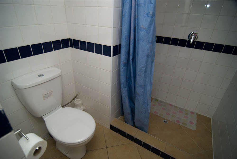 Camelot House Hotel Londra Dış mekan fotoğraf